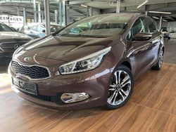 Matrix brown Gebraucht 2014 Kia Ceed Platinum Edition Kleinwagen | 7.790 € (Fairer Preis)