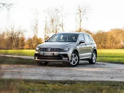 Beige Gebraucht 2016 VW Tiguan Highline SUV | 25.850 € (Etwas zu teuer)