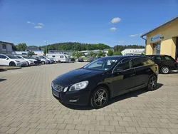 Schwarz Gebraucht 2011 Volvo V60 Momentum Kombi | 10.990 € (Etwas zu teuer)