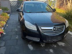 Schwarz Gebraucht 2011 Opel Insignia Kombi | 5.000 € (Teuer)