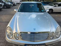 Schwarz Gebraucht 2006 Mercedes E200 Elegance Limousine | 3.000 € (Superpreis)