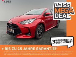 Karminarot metallic Gebraucht 2022 Toyota Yaris Hybrid Basis Kleinwagen | 21.480 € (Fairer Preis)