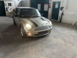 Gold Gebraucht 2009 Mini Cooper Kleinwagen | 4.900 € (Etwas zu teuer)