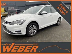 Pure white Gebraucht 2020 VW Golf VII Comfortline Kombi | 17.480 € (Fairer Preis)