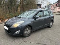 Grau Gebraucht 2011 Renault Grand Scénic III Van / Kleinbus | 2.500 € (Guter Preis)