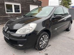 Schwarz Gebraucht 2008 Renault Clio III Extreme Kleinwagen | 3.490 € (Etwas zu teuer)