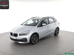 Silber Gebraucht 2020 BMW 220 Active Tourer Sport Line Van / Kleinbus | 22.880 € (Fairer Preis)
