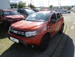 Orange Gebraucht 2023 Dacia Duster Extreme SUV | 18.990 € (Fairer Preis)