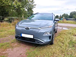 Grau Gebraucht 2020 Hyundai Kona SUV | 14.999 € (Fairer Preis)