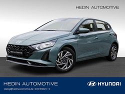 Rot Neu 2025 Hyundai i20 Trend Limousine | 21.390 € (Guter Preis)