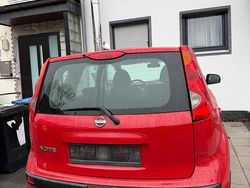 Rot Gebraucht 2008 Nissan Note Limousine | 1.799 €