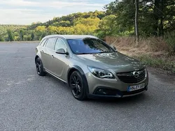 Grün Gebraucht 2014 Opel Insignia Kombi | 14.999 €