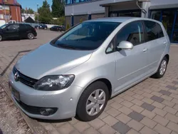 Silber Gebraucht 2011 VW Golf Plus Cross Team Van / Kleinbus | 6.590 € (Fairer Preis)