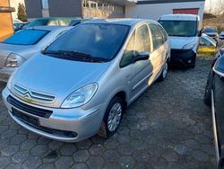 Silber Gebraucht 2006 Citroën Xsara Picasso Van / Kleinbus | 399 €