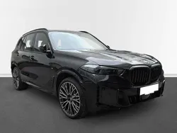 Carbonschwarz metallic Gebraucht 2024 BMW X5 M Sport SUV | 88.990 € (Guter Preis)