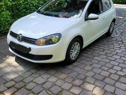 Weiß Gebraucht 2010 VW Golf VI Limousine | 2.799 € (Superpreis)