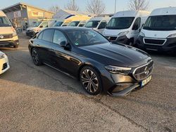 Grün Gebraucht 2024 Mercedes E450 AMG line Limousine | 94.600 €