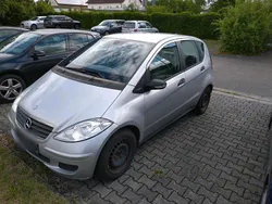 Silber Gebraucht 2004 Mercedes A170 Classic Kleinwagen | 700 € (Guter Preis)