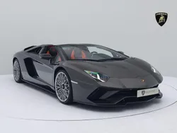 Grigio faramond Gebraucht 2021 Lamborghini Aventador Cabrio | 449.900 € (Superpreis)