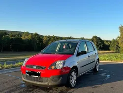 Silber Gebraucht 2007 Ford Fiesta Kleinwagen | 800 € (Guter Preis)