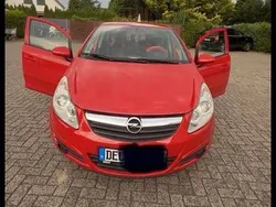 Rot Gebraucht 2008 Opel Corsa Kleinwagen | 3.000 € (Fairer Preis)