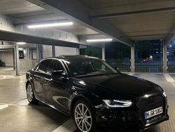 Schwarz Gebraucht 2014 Audi A4 S-Line Limousine | 15.500 € (Etwas zu teuer)