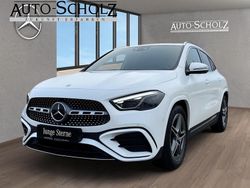 Polarweiß Gebraucht 2023 Mercedes GLA220 AMG SUV | 33.968 €
