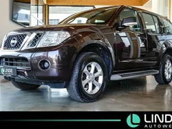 Braun Gebraucht 2012 Nissan Pathfinder XE SUV | 17.900 € (Superpreis)