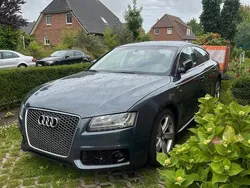 Grau Gebraucht 2011 Audi A5 Coupé | 9.500 € (Fairer Preis)