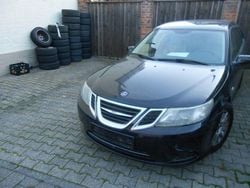 Schwarz Gebraucht 2009 Saab 9-3 Linear Kombi | 2.519 € (Superpreis)