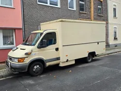Beige Gebraucht 2001 Iveco Daily Kleinwagen | 10.000 €