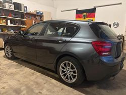 Grau Gebraucht 2012 BMW 118 Kleinwagen | 7.200 € (Fairer Preis)