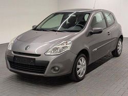 Grau cassiopee Gebraucht 2013 Renault Clio IV Collection Kleinwagen | 6.480 € (Etwas zu teuer)