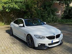 Weiß Gebraucht 2014 BMW 420 M Performance Coupé | 19.200 €