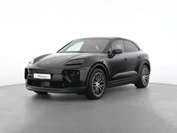 Tiefschwarzmetallic Gebraucht 2024 Porsche Macan SUV | 84.900 € (Etwas zu teuer)