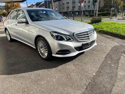 Silber Gebraucht 2015 Mercedes E220 Limousine | 16.979 € (Fairer Preis)