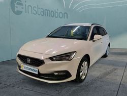 Weiß Gebraucht 2022 Seat Leon Style Van / Kleinbus | 23.930 € (Fairer Preis)