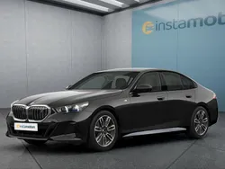 Schwarz Neu 2025 BMW i5 Limousine | 61.199 €