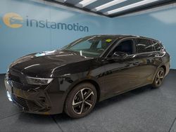 Schwarz Gebraucht 2024 Opel Astra Kombi | 25.049 € (Fairer Preis)