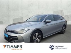 Silber Gebraucht 2025 VW Passat Elegance Kombi | 35.980 € (Guter Preis)