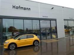 Gelb Gebraucht 2021 Peugeot e-208 GT Kleinwagen | 16.950 € (Fairer Preis)