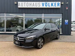 Schwarz Gebraucht 2021 Mercedes B250e Van / Kleinbus | 22.500 € (Fairer Preis)
