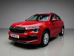 Rot Gebraucht 2024 Skoda Kamiq Selection SUV | 27.990 € (Teuer)