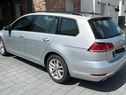 Silber Gebraucht 2019 VW Golf VII Comfortline Kombi | 15.500 € (Fairer Preis)