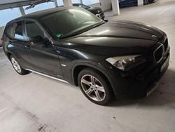 Schwarz Gebraucht 2010 BMW X1 Sport Line SUV | 6.300 € (Guter Preis)