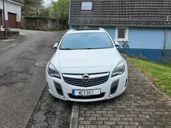 Weiß Gebraucht 2017 Opel Insignia OPC Kombi | 15.999 € (Fairer Preis)