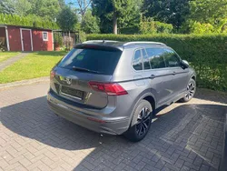 Grau Gebraucht 2020 VW Tiguan IQ Drive SUV | 26.000 € (Guter Preis)