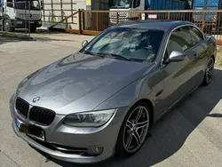 Grau Gebraucht 2011 BMW 320 Cabriolet Performance Cabrio | 10.499 € (Fairer Preis)