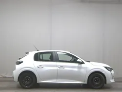 Weiss Gebraucht 2021 Peugeot 208 Active Kleinwagen | 9.980 € (Superpreis)