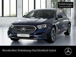 Blau Gebraucht 2023 Mercedes E300 Avantgarde Limousine | 49.890 € (Guter Preis)